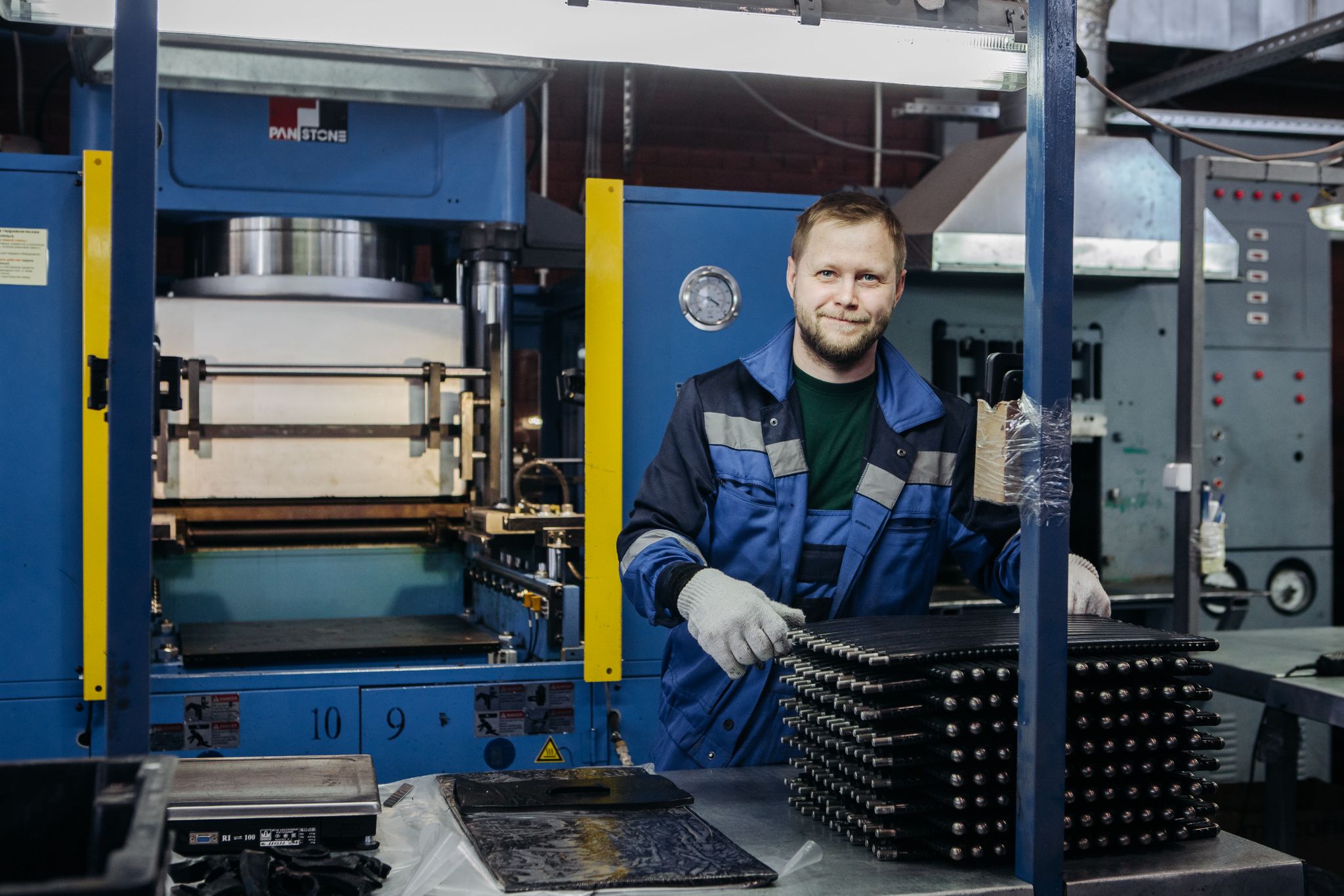 strimer-92.jpg strimer-92.jpg